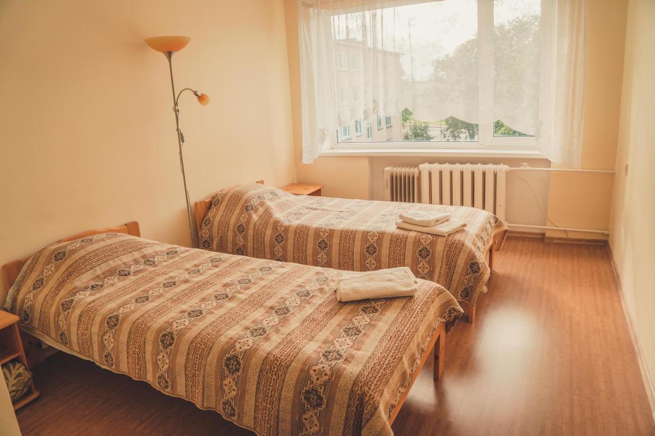 Hostel Nele Йигві Екстер'єр фото